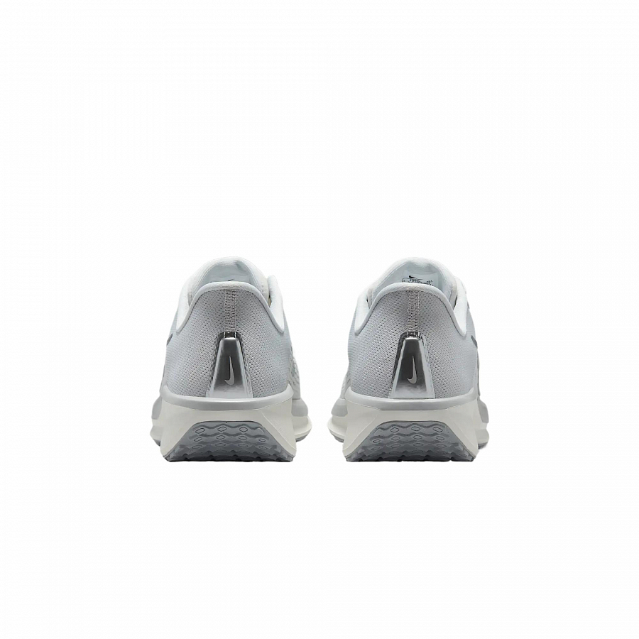 Nike Quest 6 Photon Dust Psychic Blue Summit White Light Smoke Grey Women's купить в интернет-магазине Yoocart с быстрой доставкой по России.