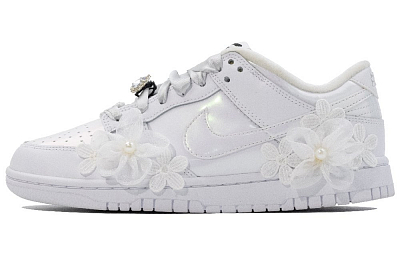 Nike Dunk SB Silver White Wedding Anti Slip Wear Resistant Low Top Skateboard Shoes Women's Silver White