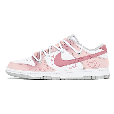 Nike Dunk Slip Resistant Low Top Skateboard Shoes Women's Pink