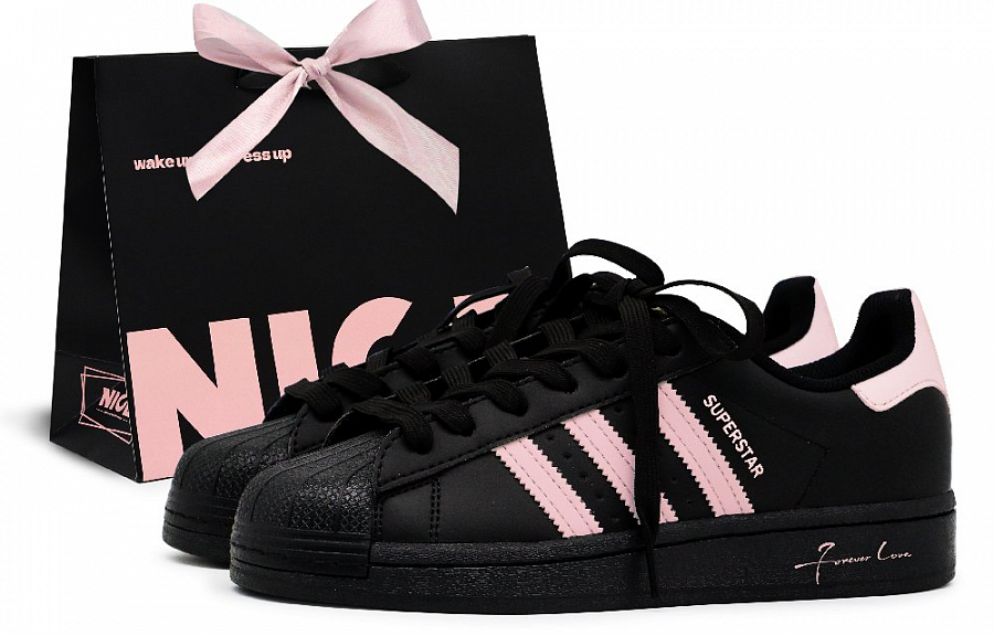 Adidas Originals Superstar Skateboard Shoes Unisex Low Top Black/Pink купить в интернет-магазине Yoocart с быстрой доставкой по России.