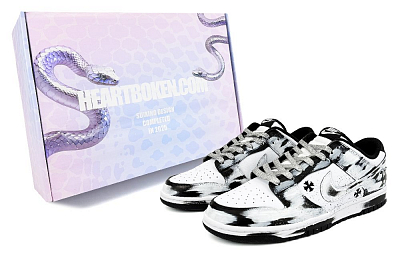 Nike Dunk Suixin, Gothic Nightmare Box Coverage Abrasion Resistant Low Top Skateboard Shoes Unisex Black White