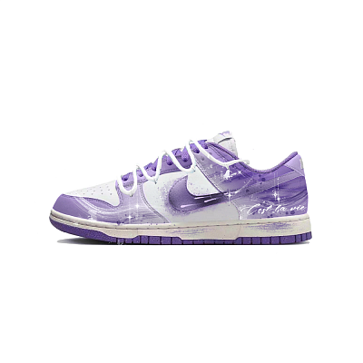 Nike Dunk Low Top Skateboard Shoes Women's Purple