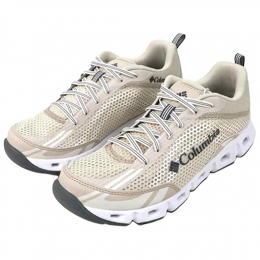 Columbia Abrasion Resistant River Trekking Shoes Women's Beige купить в интернет-магазине Yoocart с быстрой доставкой по России.