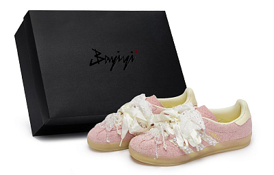 Adidas Originals GAZELLE INDOOR Skateboard Shoes Women's Low Top Pink/White