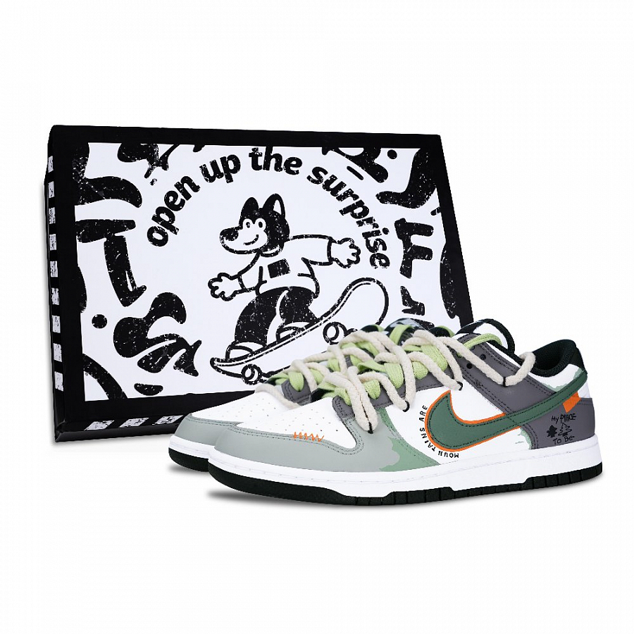 Nike Dunk Black White, Exploring The Mystery Anti Slip Wear Resistant Low Top Skateboard Shoes Unisex Olive Green купить в интернет-магазине Yoocart с быстрой доставкой по России.