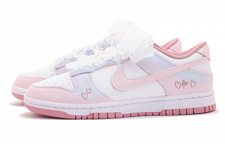 Nike Dunk Abrasion Resistant Low Top Skateboard Shoes Women's Pink White купить в интернет-магазине Yoocart с быстрой доставкой по России.