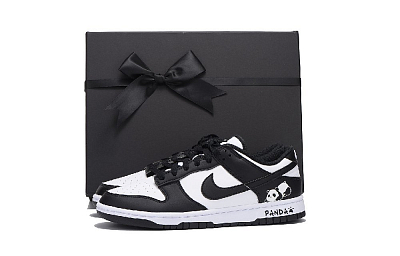Nike Dunk Coverage Slip Resistant And Abrasion Resistant Low Top Skateboard Shoes Unisex Black White