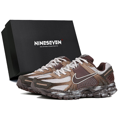 Nike Air Zoom Vomero 5 Cushioning, Wear Resistant Low Top Casual Running Shoes Unisex Rusty Brown