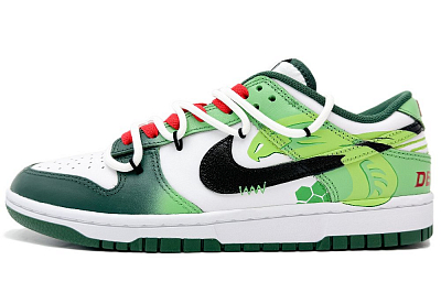 Nike Dunk Slip Resistant Low top Skateboard Shoes Unisex White Green