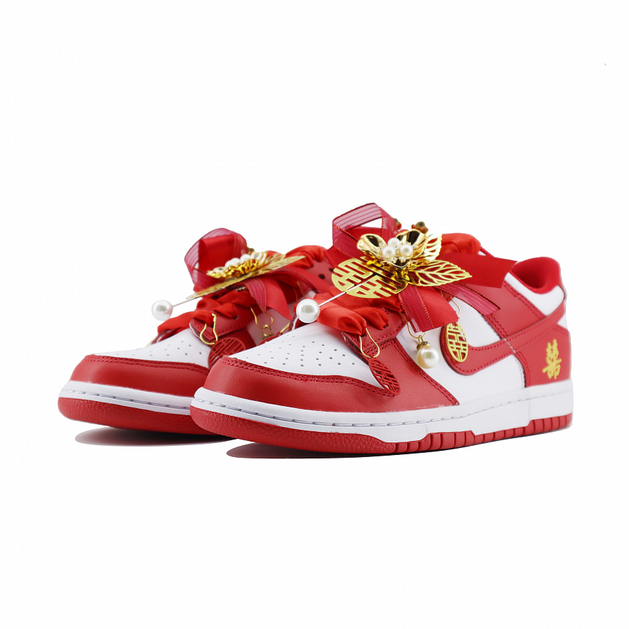 Nike Dunk Low Top Skateboard Shoes Unisex Red White купить в интернет-магазине Yoocart с быстрой доставкой по России.