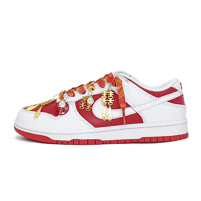 Nike Dunk Anti-Slip Wear-Resistant Low-Top Skateboard Shoes Women's Red White