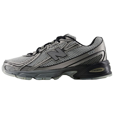 New Balance NB 740 Abrasion Resistant Low Top Chunky Sneakers Unisex Silver Gray