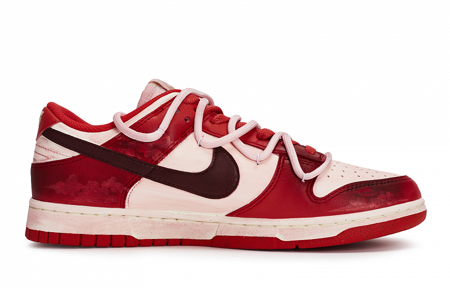 Nike Dunk Skateboard Shoes Women's Low Top Beige/Red купить в интернет-магазине Yoocart с быстрой доставкой по России.