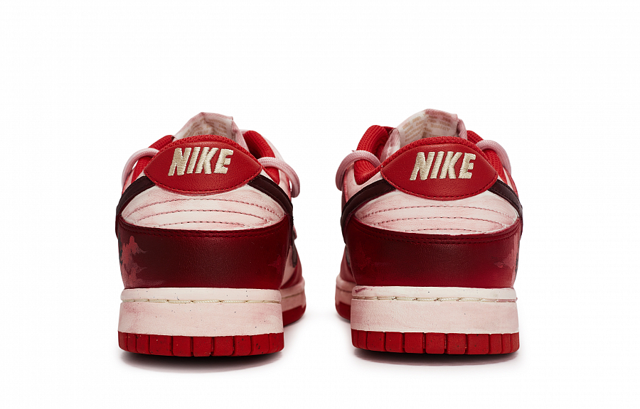Nike Dunk Skateboard Shoes Women's Low Top Beige/Red купить в интернет-магазине Yoocart с быстрой доставкой по России.