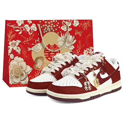 Nike Dunk Anti-Slip And Wear-Resistant Lightweight Low-Top Skateboard Shoes Women's Red