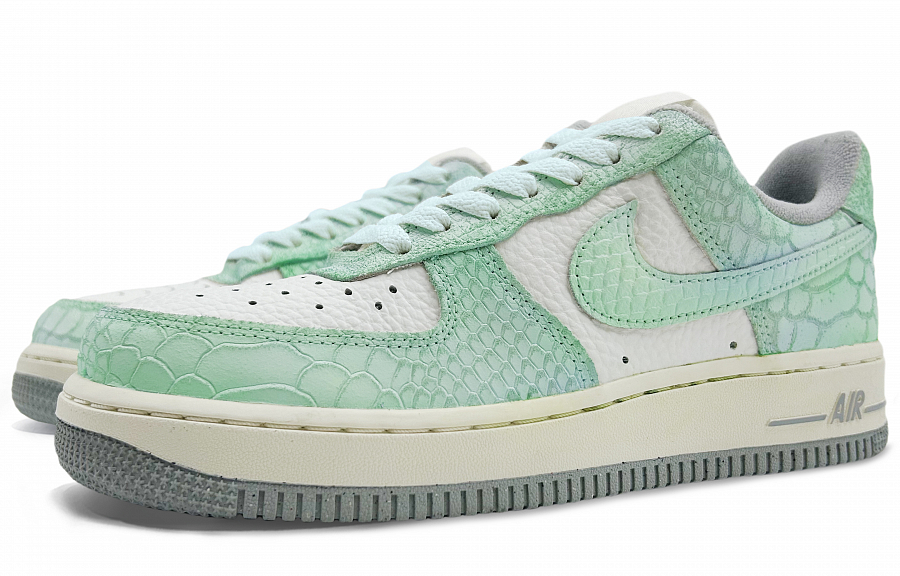 Nike Air Force 1 Anti-Slip Wear-Resistant Low-Top Skateboard Shoes Women's Green купить в интернет-магазине Yoocart с быстрой доставкой по России.