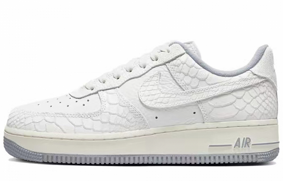 Nike Air Force 1 Anti-Slip Wear-Resistant Low-Top Skateboard Shoes Women's Green купить в интернет-магазине Yoocart с быстрой доставкой по России.