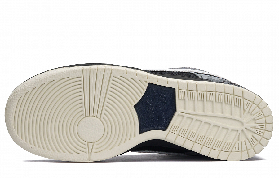 Nike Dunk Venus Slip-Resistant Low-Top Skateboard Shoes Unisex Dark Gray купить в интернет-магазине Yoocart с быстрой доставкой по России.