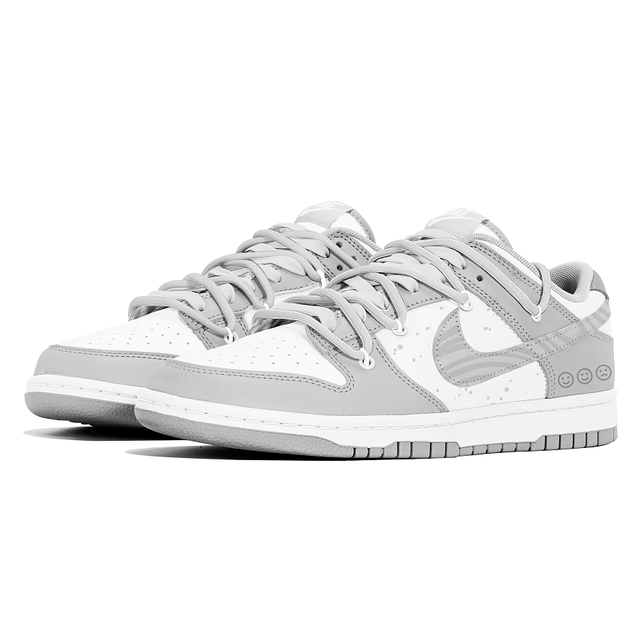 Nike Dunk Low Top Skateboard Shoes Women's White купить в интернет-магазине Yoocart с быстрой доставкой по России.