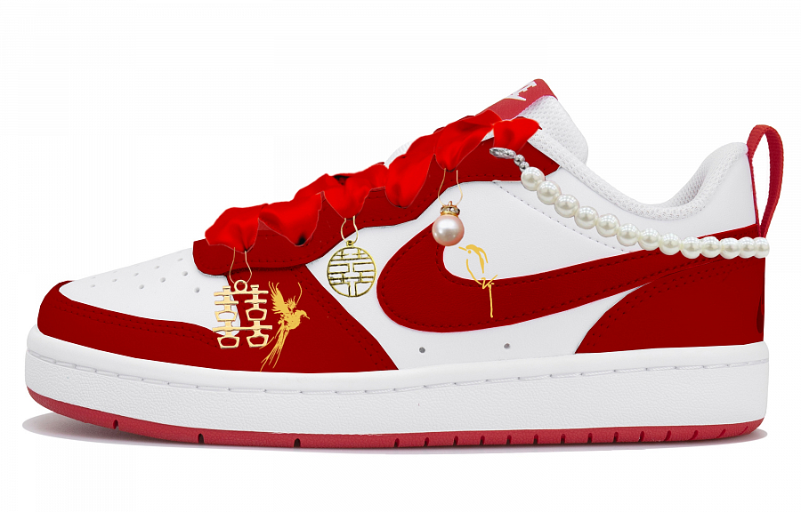 Nike Court Borough Low Top Skateboard Shoes Women's White Red купить в интернет-магазине Yoocart с быстрой доставкой по России.