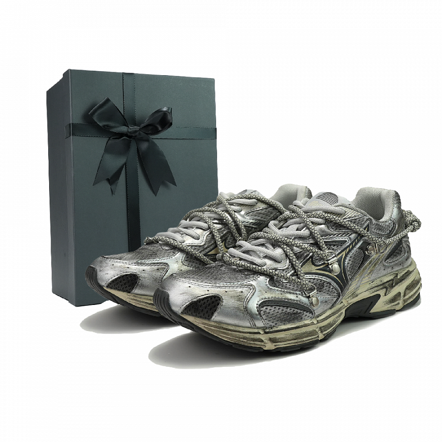 Mizuno Speed 2K Abrasion Resistant Low Top Casual Sprint City Commute Running Shoes Unisex Silver Gray купить в интернет-магазине Yoocart с быстрой доставкой по России.