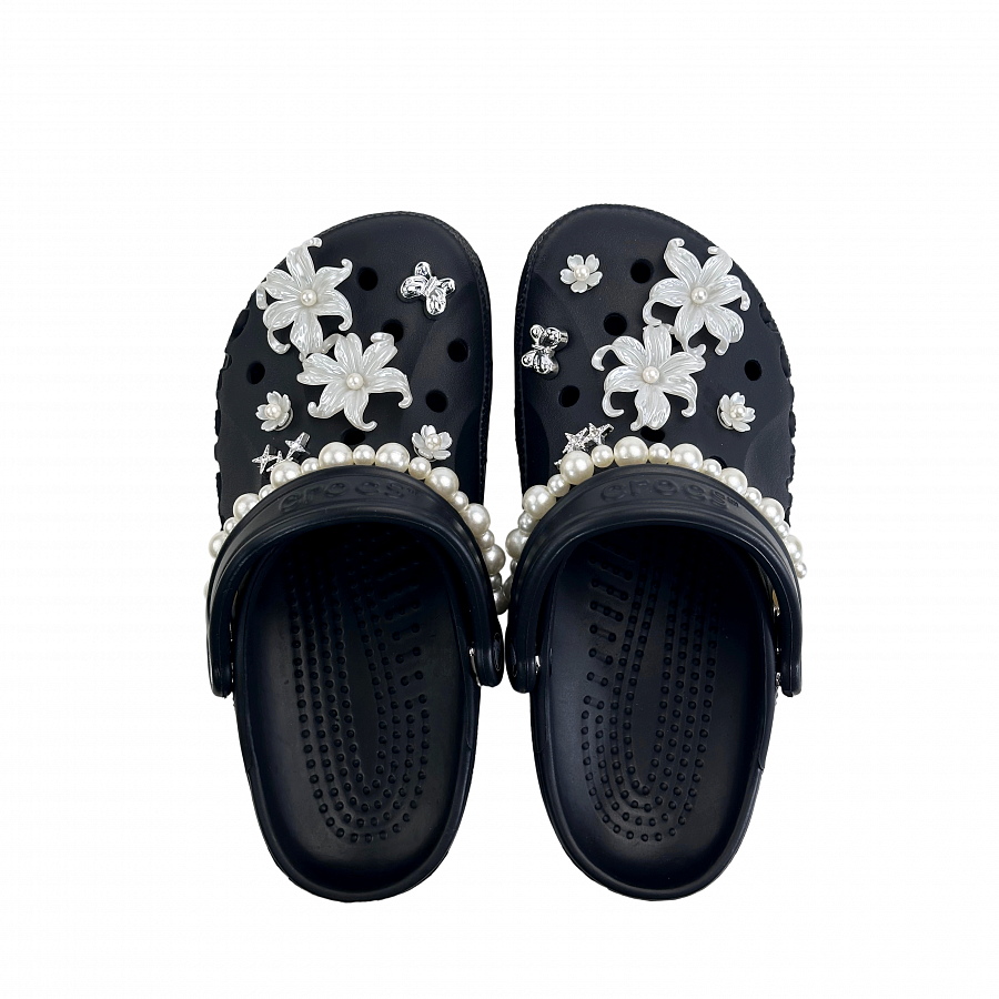 Crocs Baya Clogs Women's купить в интернет-магазине Yoocart с быстрой доставкой по России.