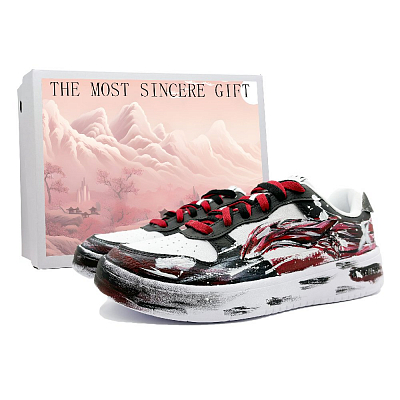 LINING Pontoon Boats Skateboard Shoes Women's Low top Black, Red