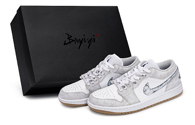 Jordan Air Jordan 1 Abrasion Resistant Low Top Vintage Basketball Shoes Men's Gray White Brown