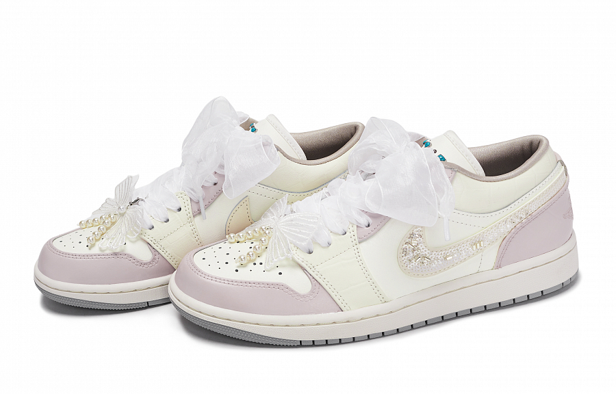 JORDAN Air Jordan 1 Vintage Basketball Shoes Women's Low top Beige/White/Pink купить в интернет-магазине Yoocart с быстрой доставкой по России.