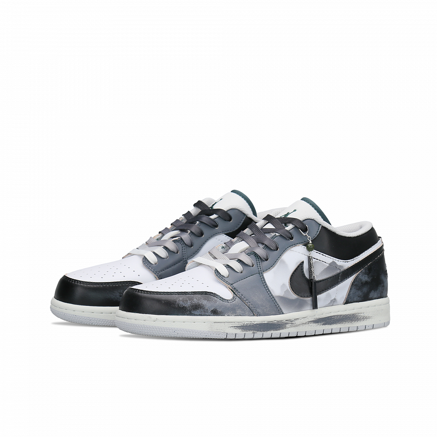 Jordan Air Jordan 1 Low Top Vintage Basketball Shoes Unisex Black White купить в интернет-магазине Yoocart с быстрой доставкой по России.