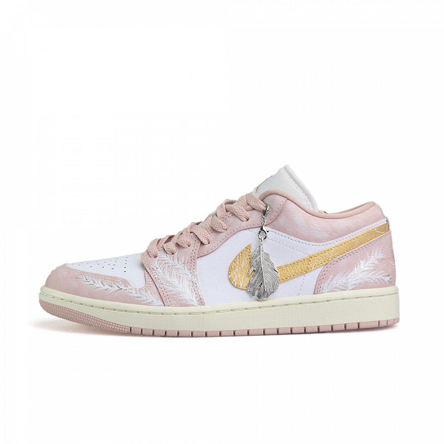 JORDAN Air Jordan 1 Vintage Basketball Shoes Unisex Low top Pink/Gold/White купить в интернет-магазине Yoocart с быстрой доставкой по России.