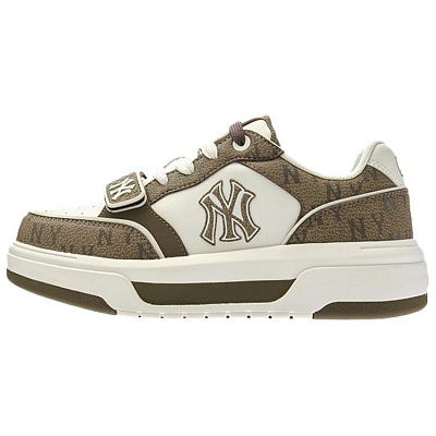 MLB New York Yankees Abrasion Resistant Slip Resistant Low Top Skateboard Shoes Unisex Brown