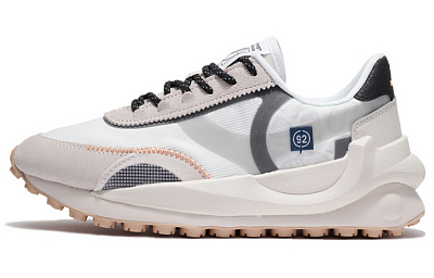 LiNing Durable Breathable Low-Top Running Shoes Women's White Gray