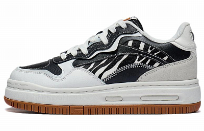 LiNing Future C1 Anti-Slip Wear-Resistant Low-Top Skateboard Shoes Women's Black White