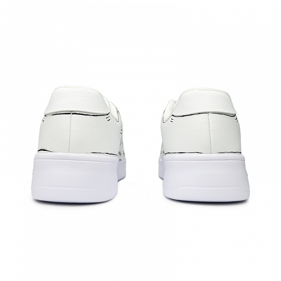 LiNing Pontoon Boats Lightweight, Slip Resistant, And Abrasion Resistant Low Top Skateboard Shoes Unisex White Black купить в интернет-магазине Yoocart с быстрой доставкой по России.