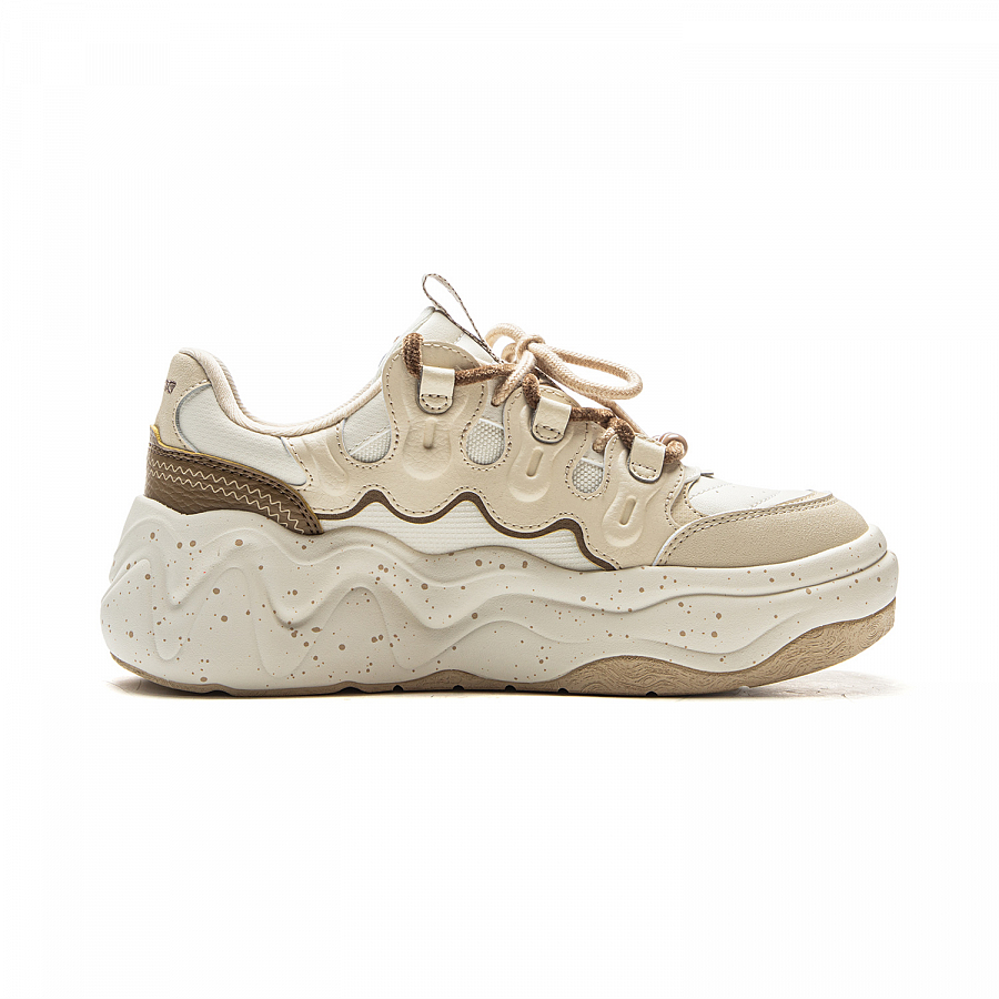 LiNing Cheese 3.0 Slip Resistant, Abrasion Resistant, Lightweight Low Top Skateboard Shoes Women's Ecru Dune Khaki купить в интернет-магазине Yoocart с быстрой доставкой по России.