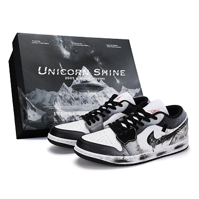 Jordan Air Jordan 1 Different Awake Abrasion Resistant Low Top Vintage Basketball Shoes Men's Black White Gray