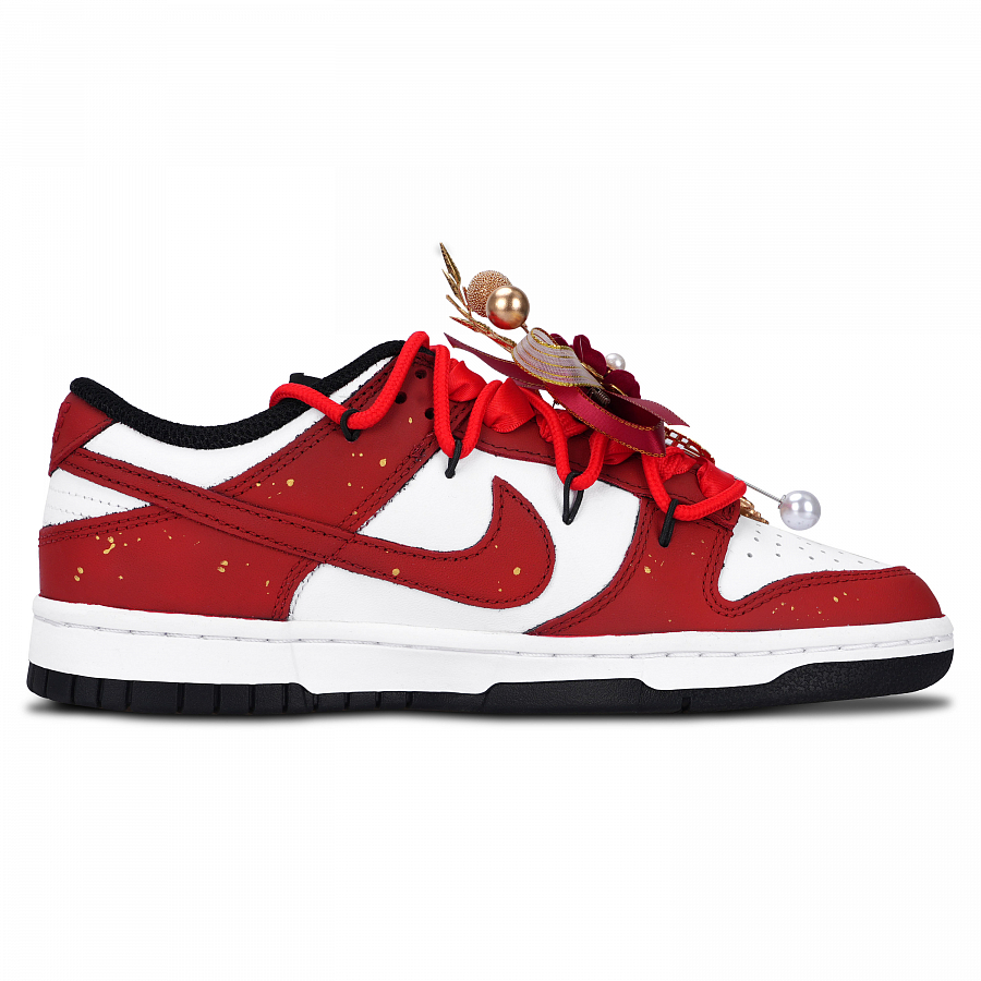 Nike Dunk Black White, Long Xiangshi Abrasion Resistant Low Top Skateboard Shoes Unisex Red купить в интернет-магазине Yoocart с быстрой доставкой по России.