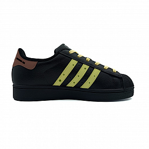 Adidas Originals Superstar 2 Slip Resistant Low Top Skateboard Shoes Unisex Black Yellow 1 4012812