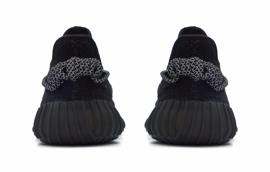 Adidas Originals Yeezy Boost 350 V2 Low Top Casual Shoes Unisex Black купить в интернет-магазине Yoocart с быстрой доставкой по России.