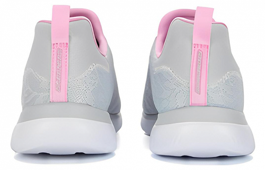 Skechers Summits Women's купить в интернет-магазине Yoocart с быстрой доставкой по России.