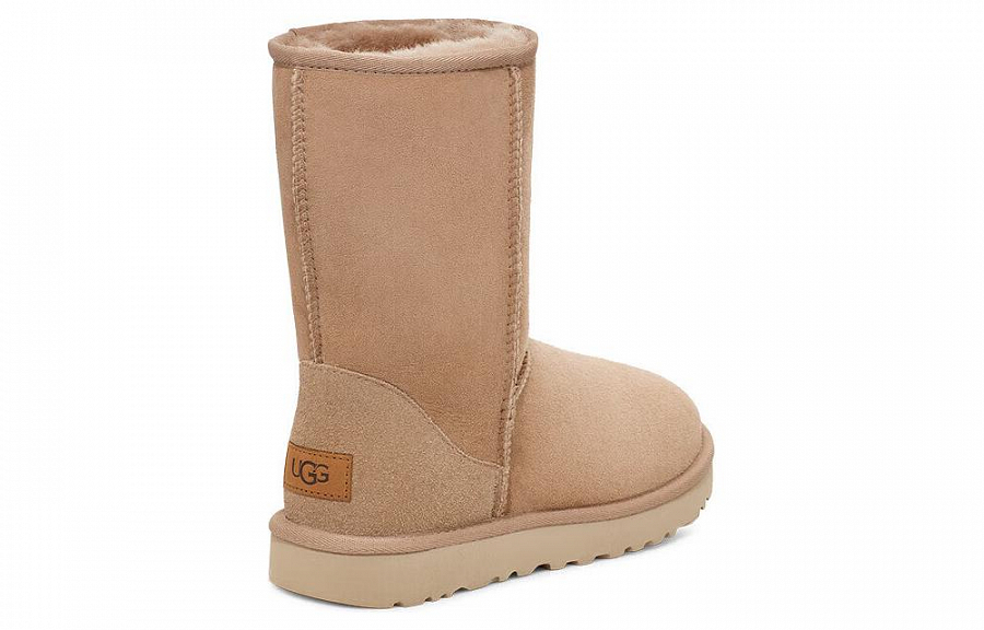 UGG Classic Short Ii Boot Beachwood Women's купить в интернет-магазине Yoocart с быстрой доставкой по России.