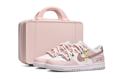 Nike Dunk CUS ID Low-Top Skateboard Shoes GS Pink White