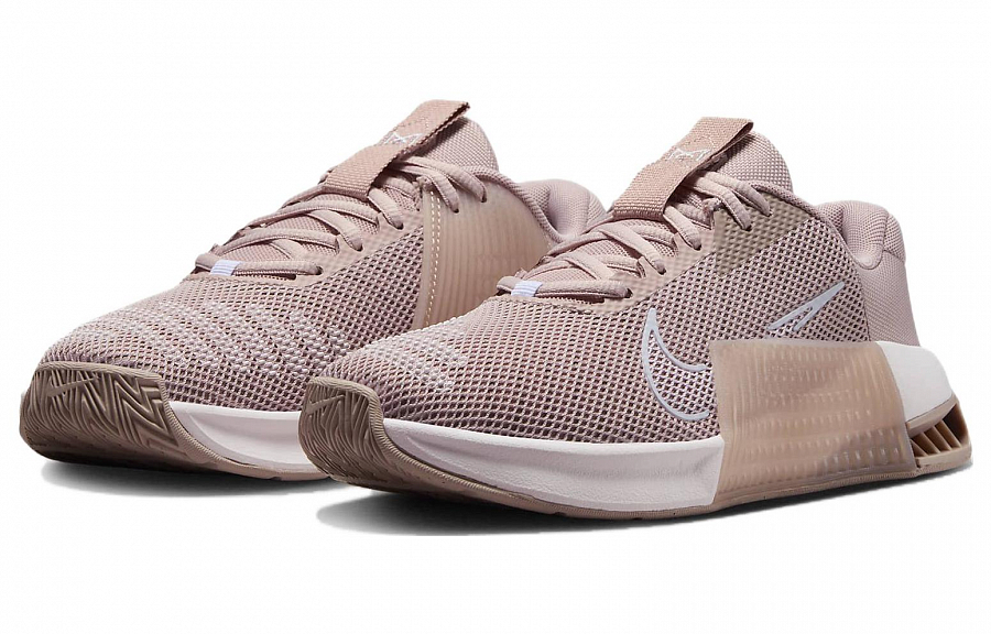 Nike Metcon 9 Pink Oxford Women's купить в интернет-магазине Yoocart с быстрой доставкой по России.