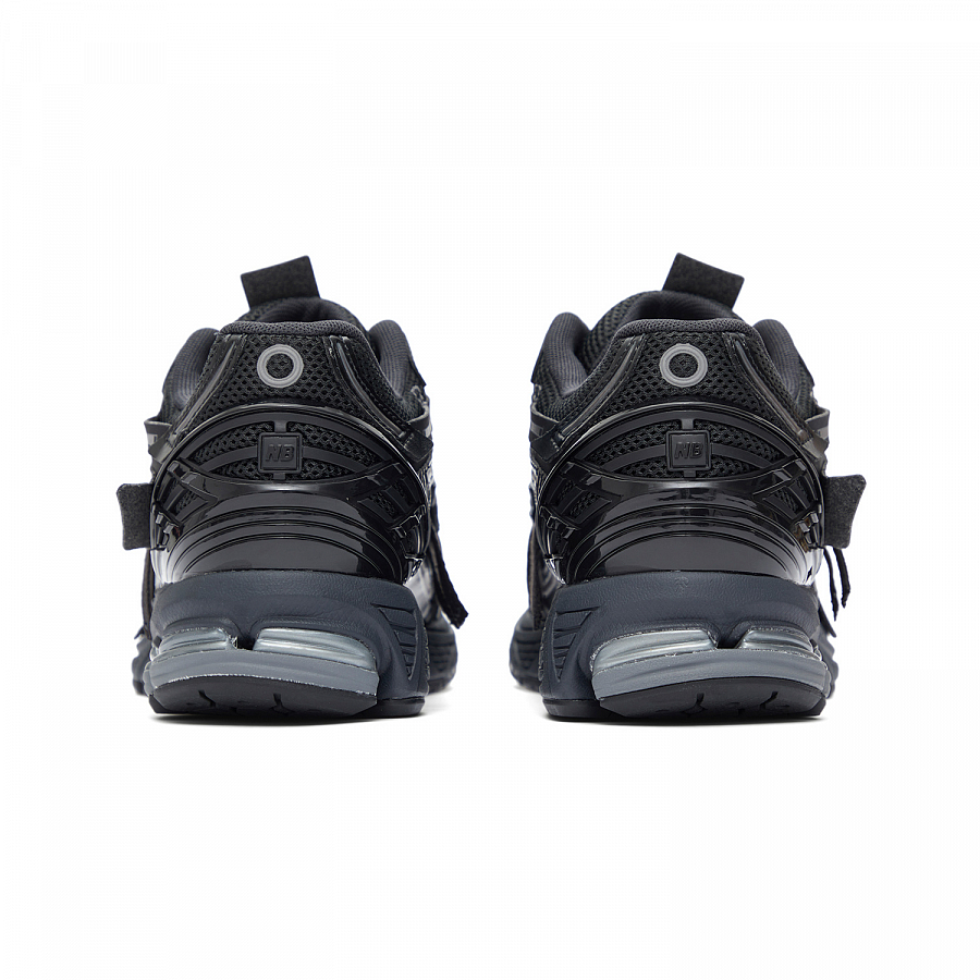New Balance 1906A Black купить в интернет-магазине Yoocart с быстрой доставкой по России.