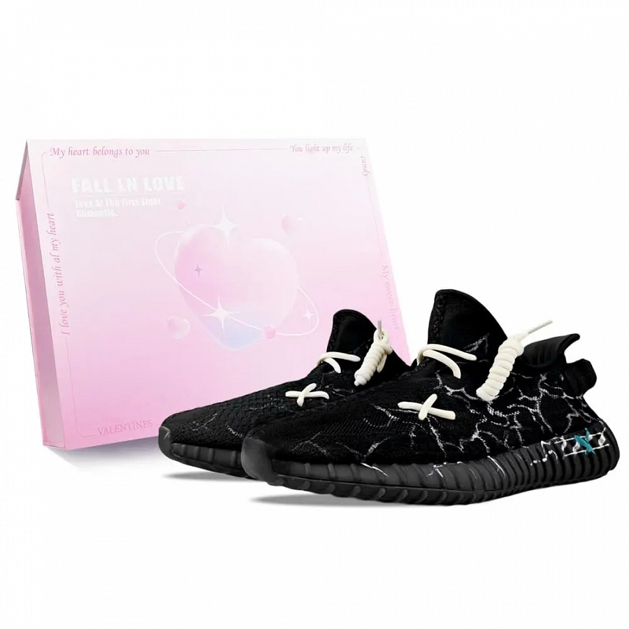Adidas Originals Yeezy Boost 350 V2 Abrasion Resistant Low top Casual Shoes Unisex Black White купить в интернет-магазине Yoocart с быстрой доставкой по России.