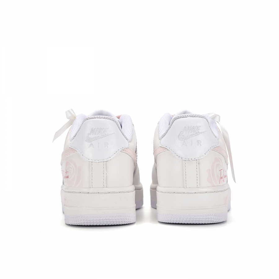 Nike Air Force 1 Rose Kiss Abrasion Resistant Low top Skateboard Shoes Women's Pink купить в интернет-магазине Yoocart с быстрой доставкой по России.