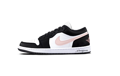 Jordan Air Jordan 1 Oolong Pink Cushioning, Wear Resistant Low top Vintage Basketball Shoes Unisex Black White Pink