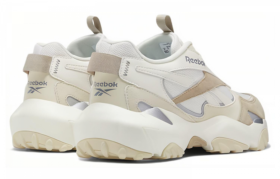 Reebok Fluffipuff 'Beige' купить в интернет-магазине Yoocart с быстрой доставкой по России.