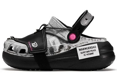 Crocs Classic Crush ADCDAVINCI Custom, Head Text First Clogs Women's Gray Pink